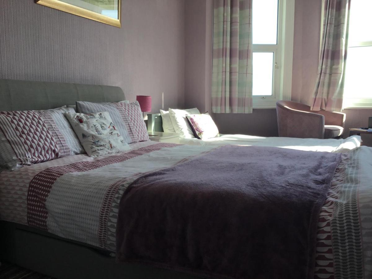 The Coventry 3* Lowestoft