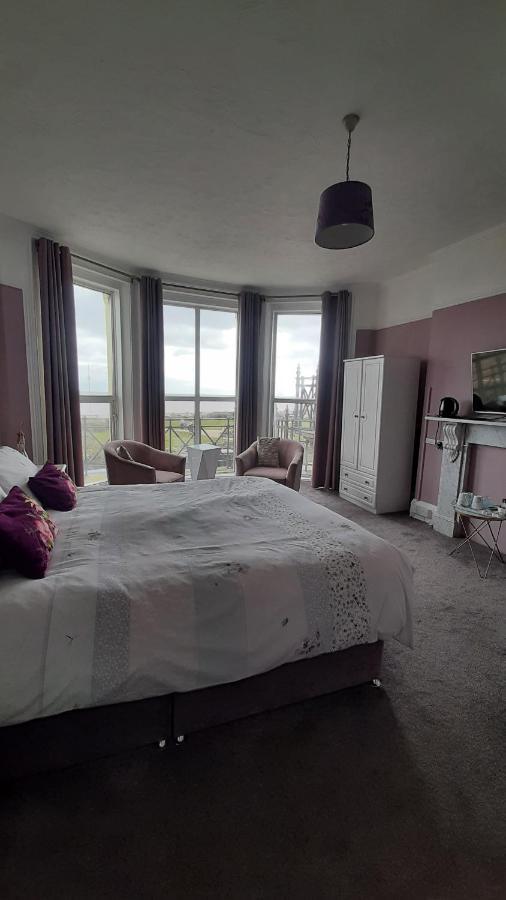 The Coventry 3* Lowestoft